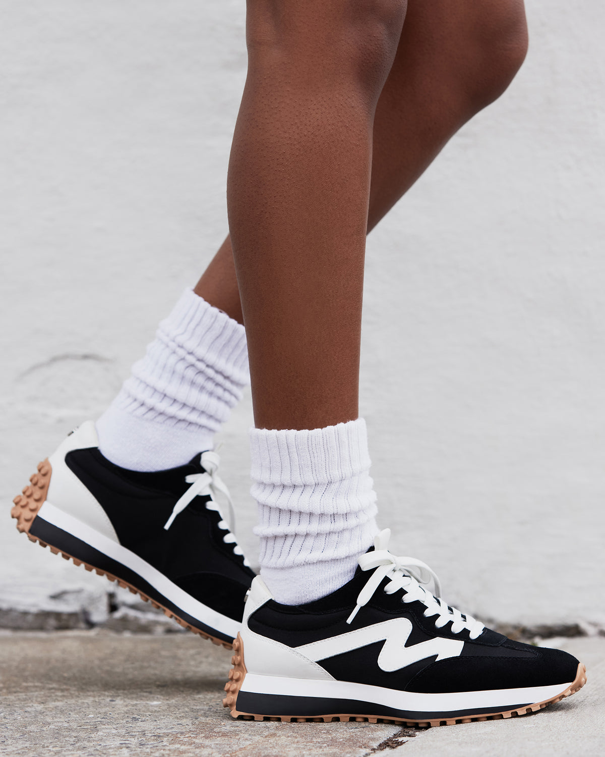 CAMPO Black/White Lace-Up Women's Sneaker | Steve Madden