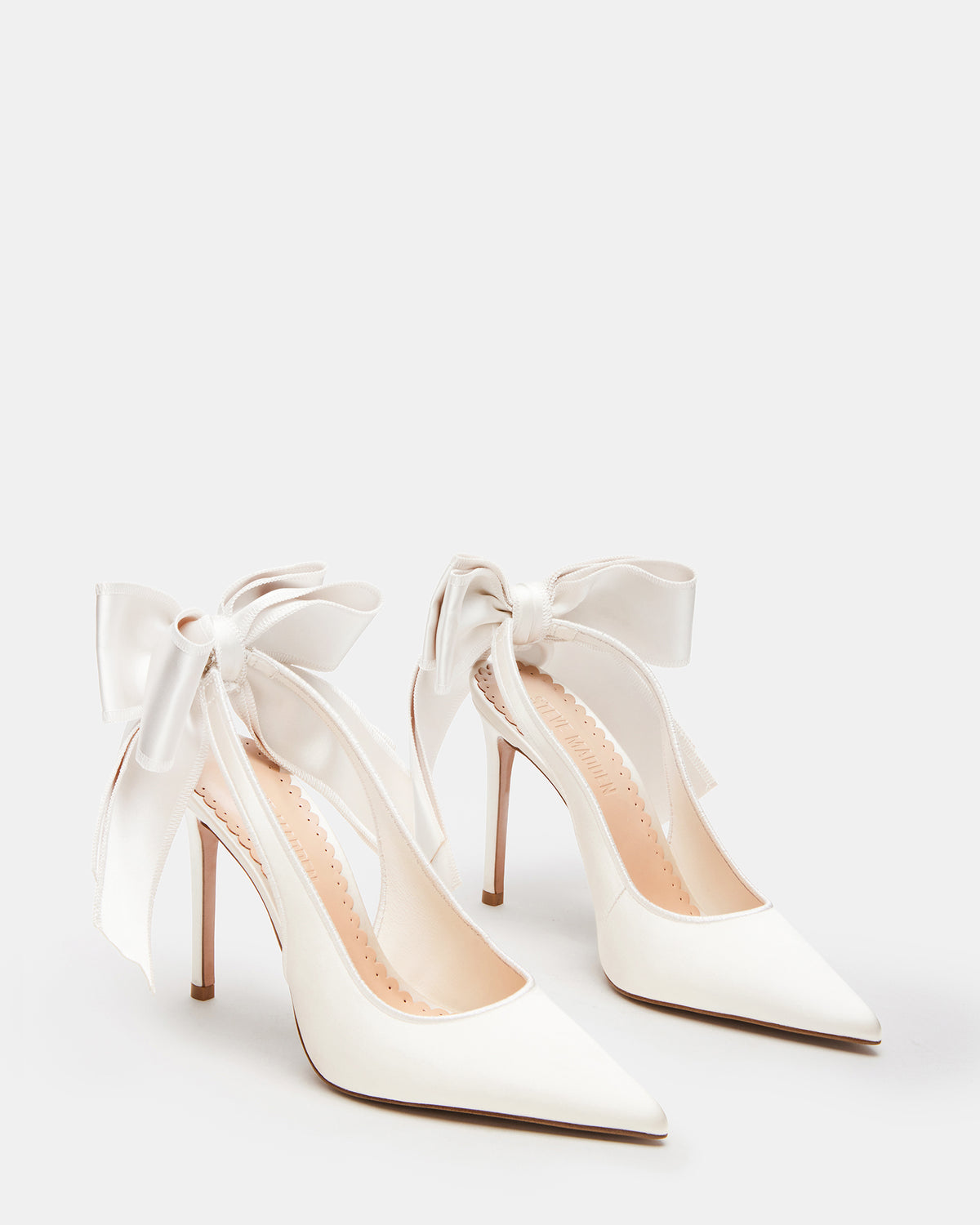 TEACUP Ivory Satin Women's Pointed-Toe Slingback Heel | Steve Madden