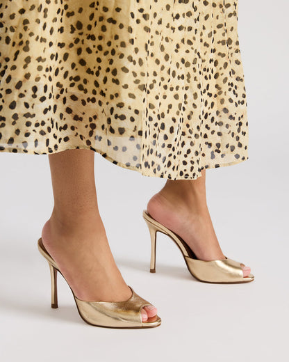 PRIYA Gold Leather Women's Mule | Steve Madden