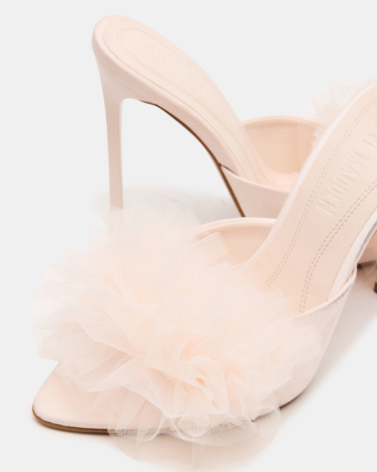 AFFINITY Tulle Light Pink Pointed-Toe Stiletto Mule Women's Heel | Steve Madden