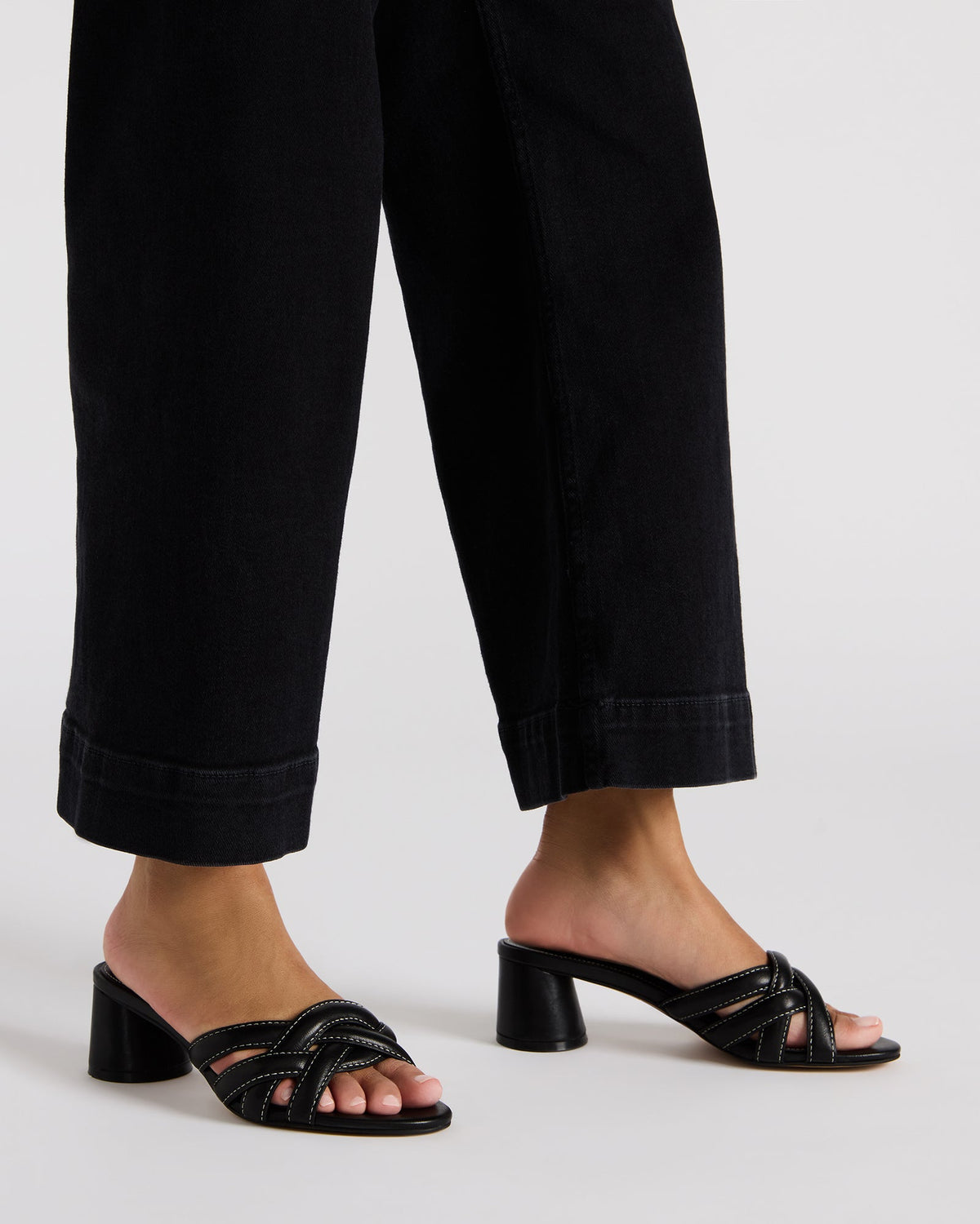 MARANO Black Leather Women's Mule Block Heel | Steve Madden