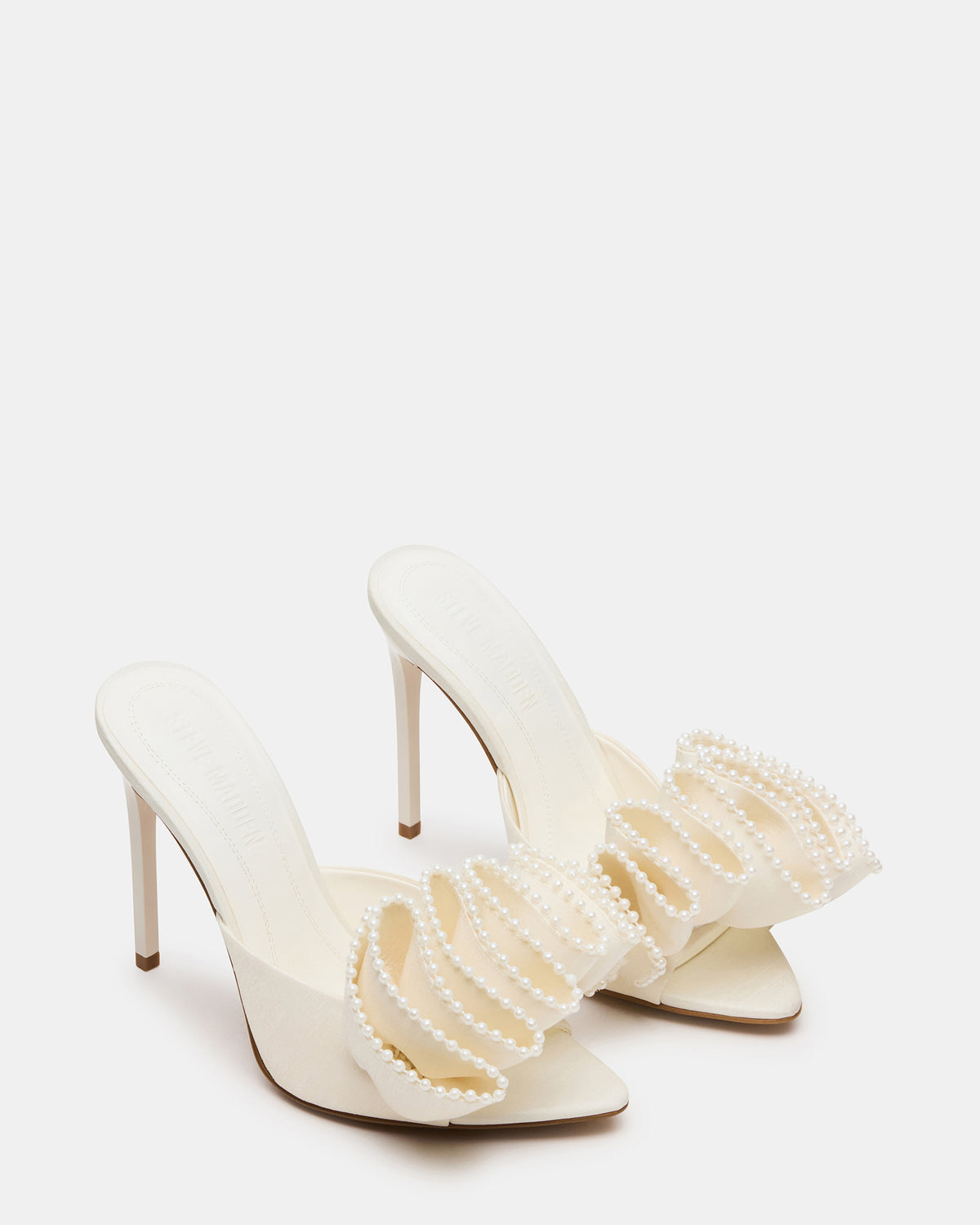 AFFINITY Pearl Ivory Satin Pointed-Toe Stiletto Mule Women's Heel | Steve Madden