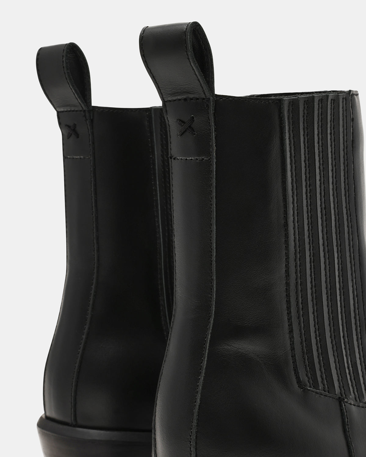 DARSEN Black Leather Square-Toe Block Heel Women's Ankle Boot | Steve Madden
