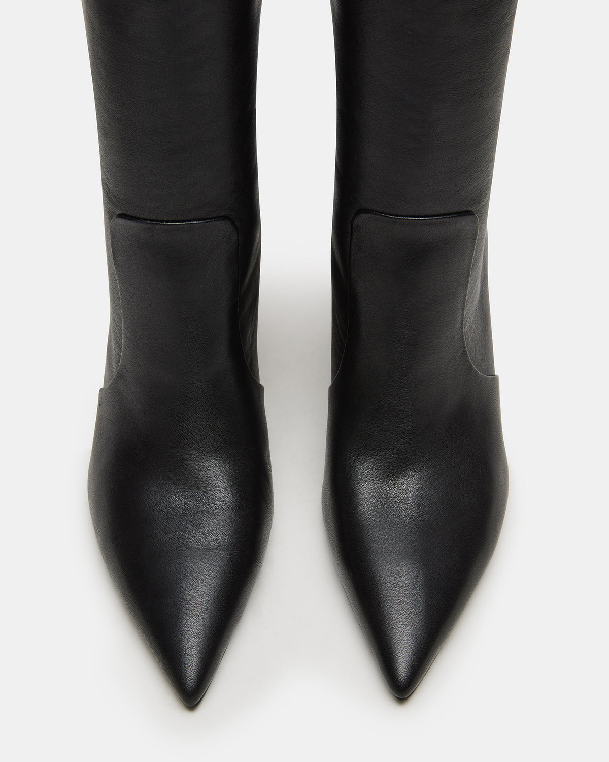 SKYLINE Black Leather Knee-High Pointed Toe Women's Boot | Steve Madden
