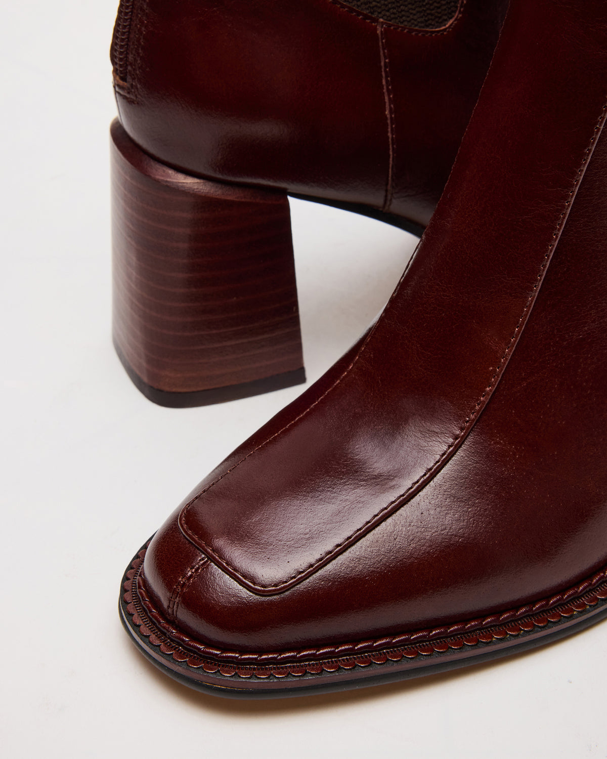 DOWNTOWN Brown Leather Women's Chelsea Block Heel Ankle Boot | Steve Madden