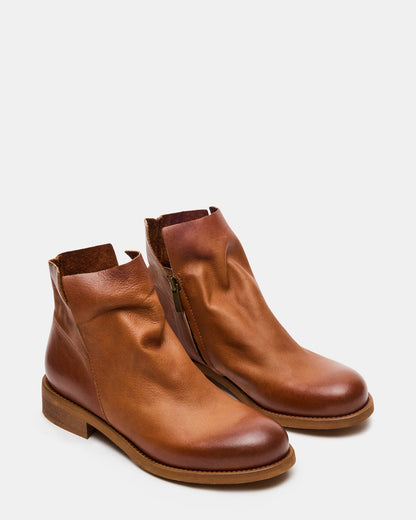 HUGHIE Tan Leather Women's Ankle Boot | Steve Madden