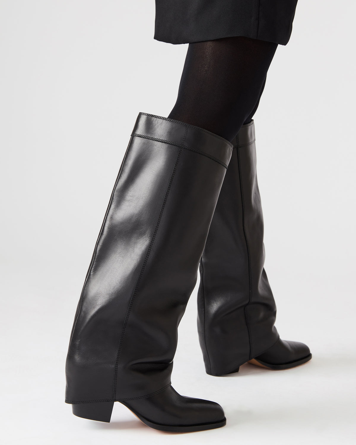WINNICK Olive Leather Knee-High Cuffed Fold-Over Block Heel Women's Boot | Steve Madden