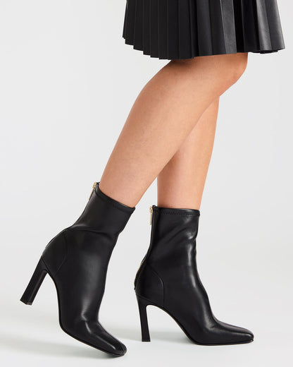 KHELAN Olive Square-Toe Heeled Women's Ankle Boot | Steve Madden