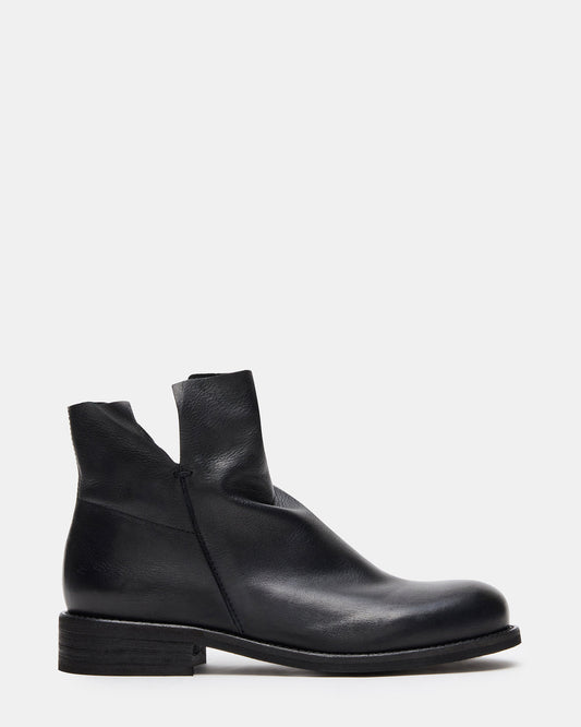 HUGHIE Black Leather Women's Ankle Boot | Steve Madden