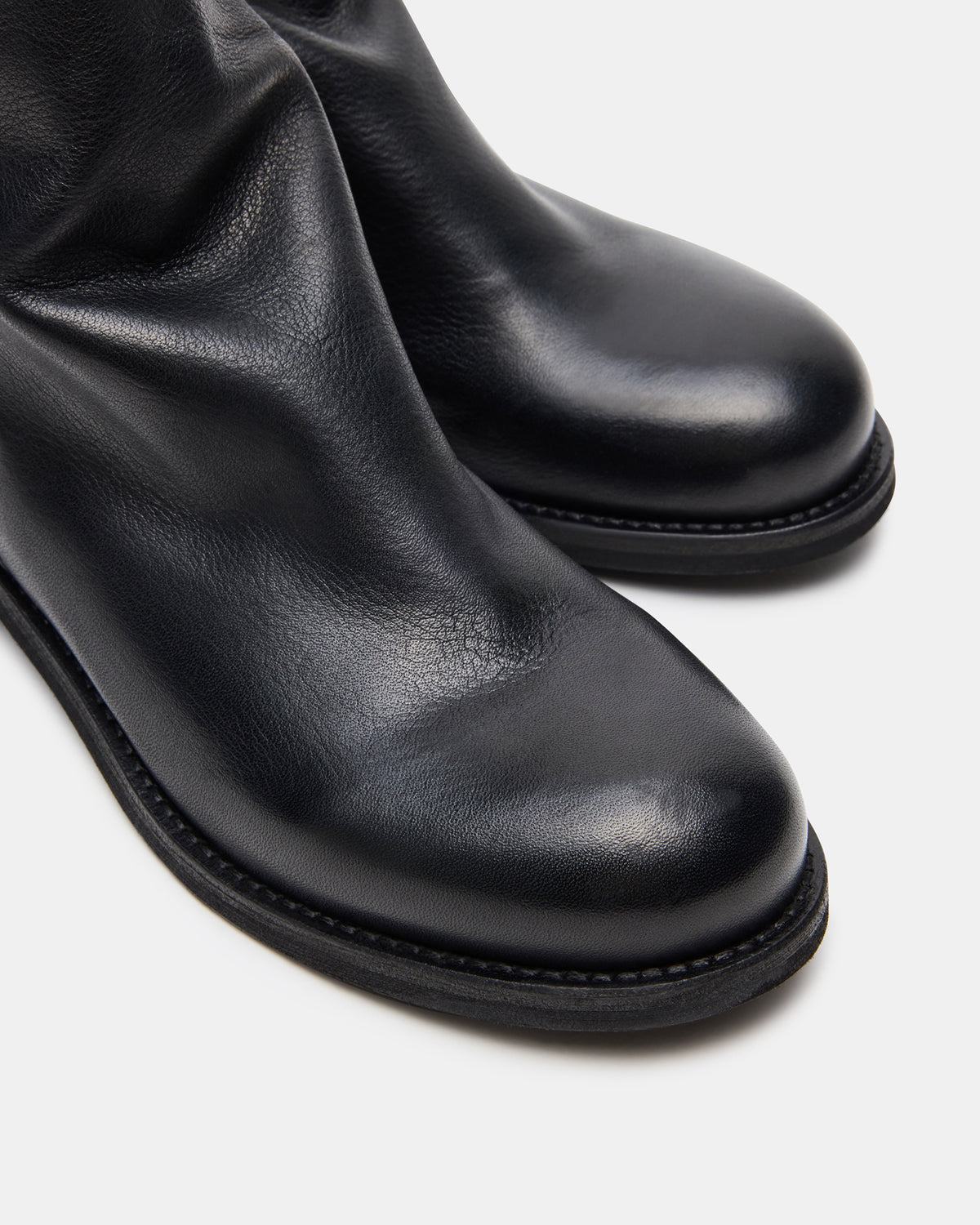 HUGHIE Black Leather Women's Ankle Boot | Steve Madden