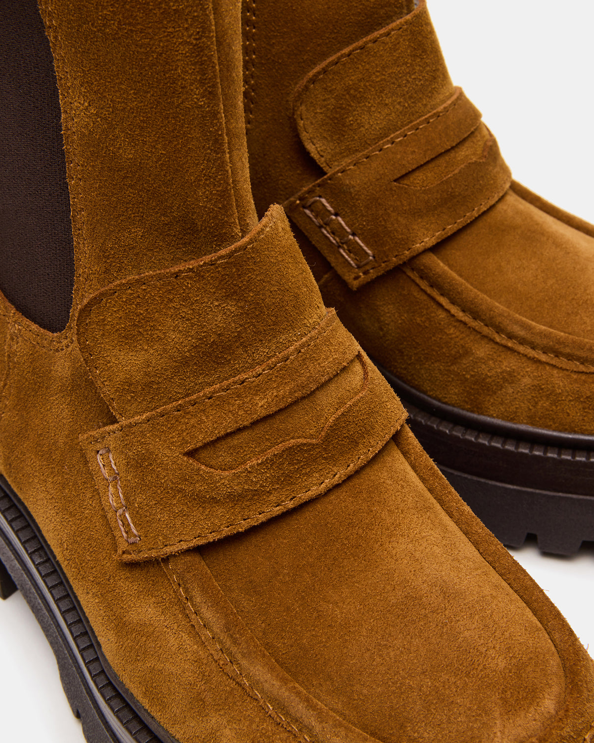 CONWAY Coganc Suede Platform Lug Chelsea Women's Ankle Boot | Steve Madden