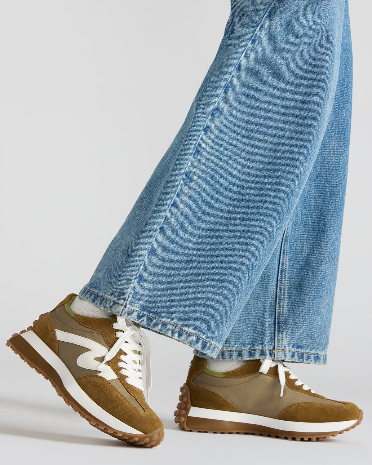 CAMPO Olive Multi Lace-Up Women's Sneaker | Steve Madden