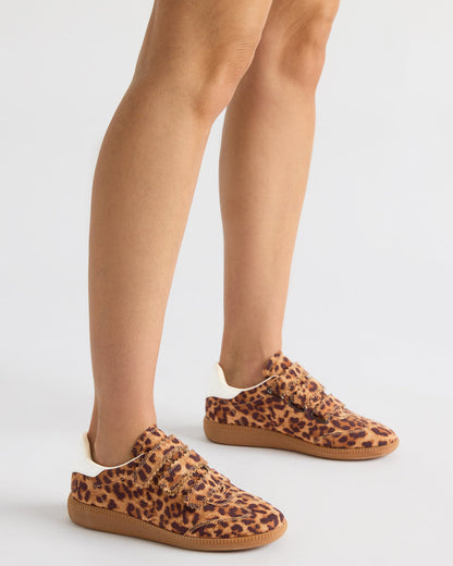 MOMENTUM Leopard Velcro Low-Top Women's Sneakers | Steve Madden