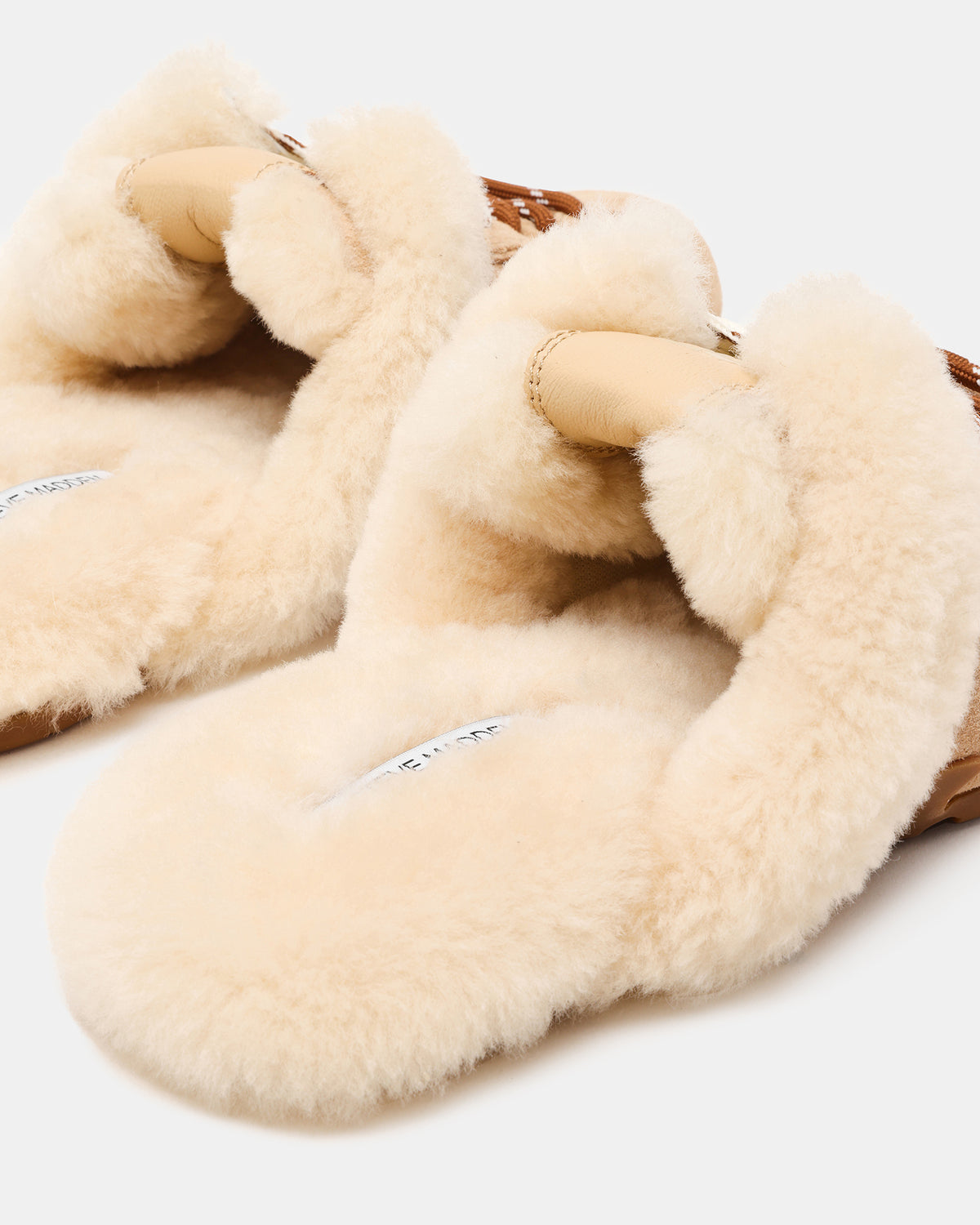 AZIEL MULE Faux Fur Natural Low-Top Lace-Up Slip-On Women's Sneaker | Steve Madden