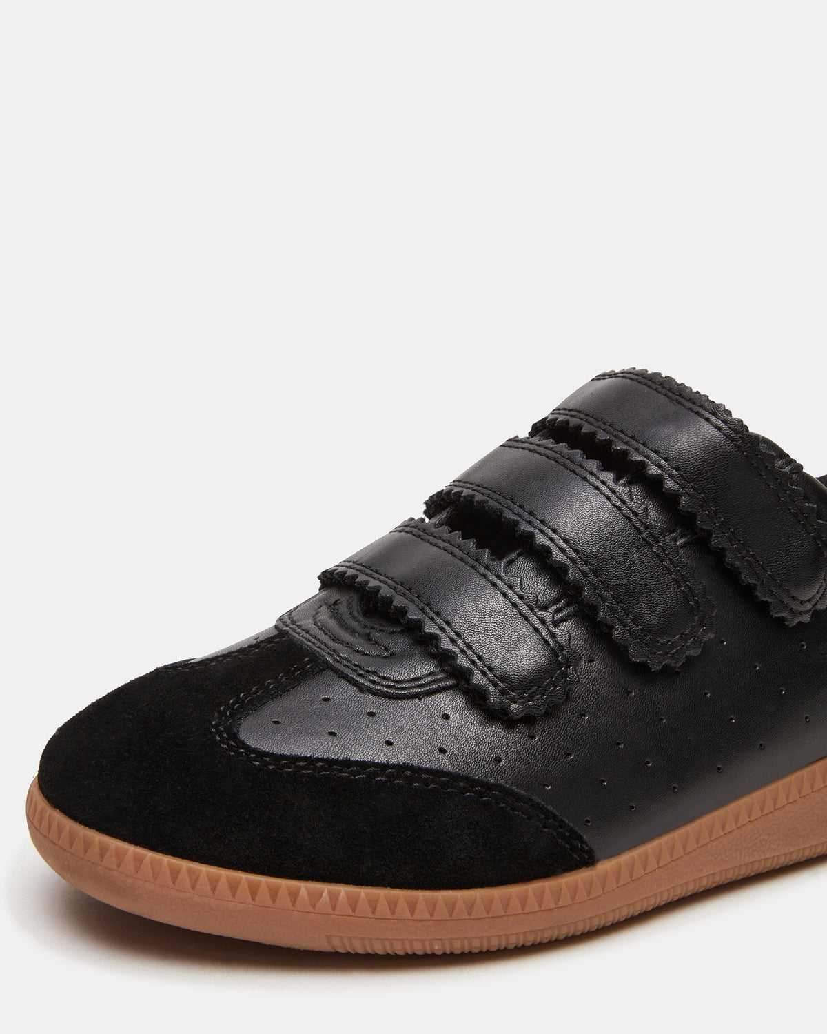 MOMENTUM Black Velcro Low-Top Women's Sneakers | Steve Madden