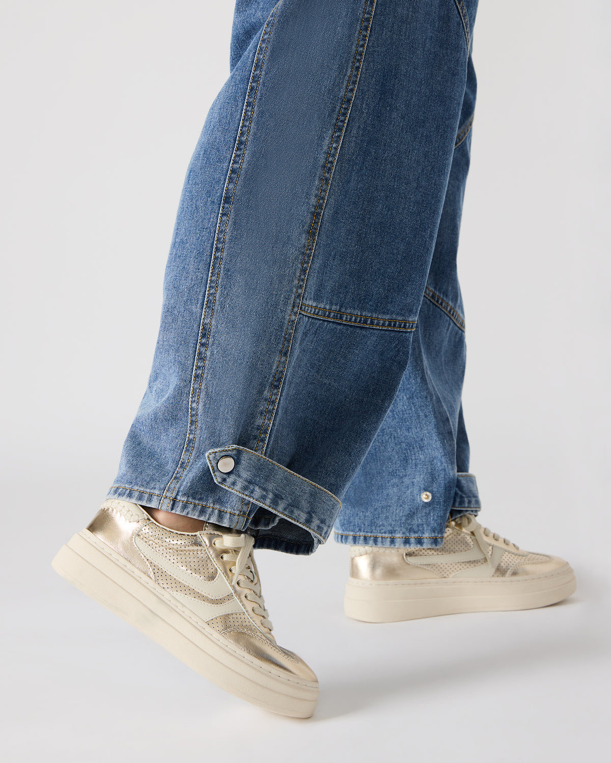 DODGE Perforated Champagne Multi Women's Low-Top Platform Sneaker | Steve Madden