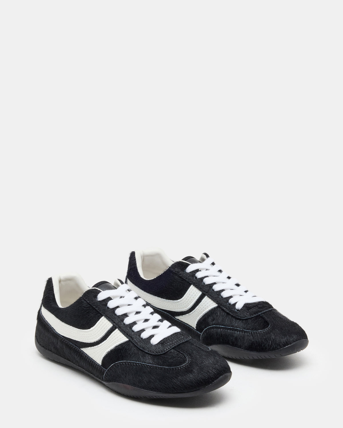 DOBSON Black Multi Women's Low-Top Lace-Up Sneaker | Steve Madden