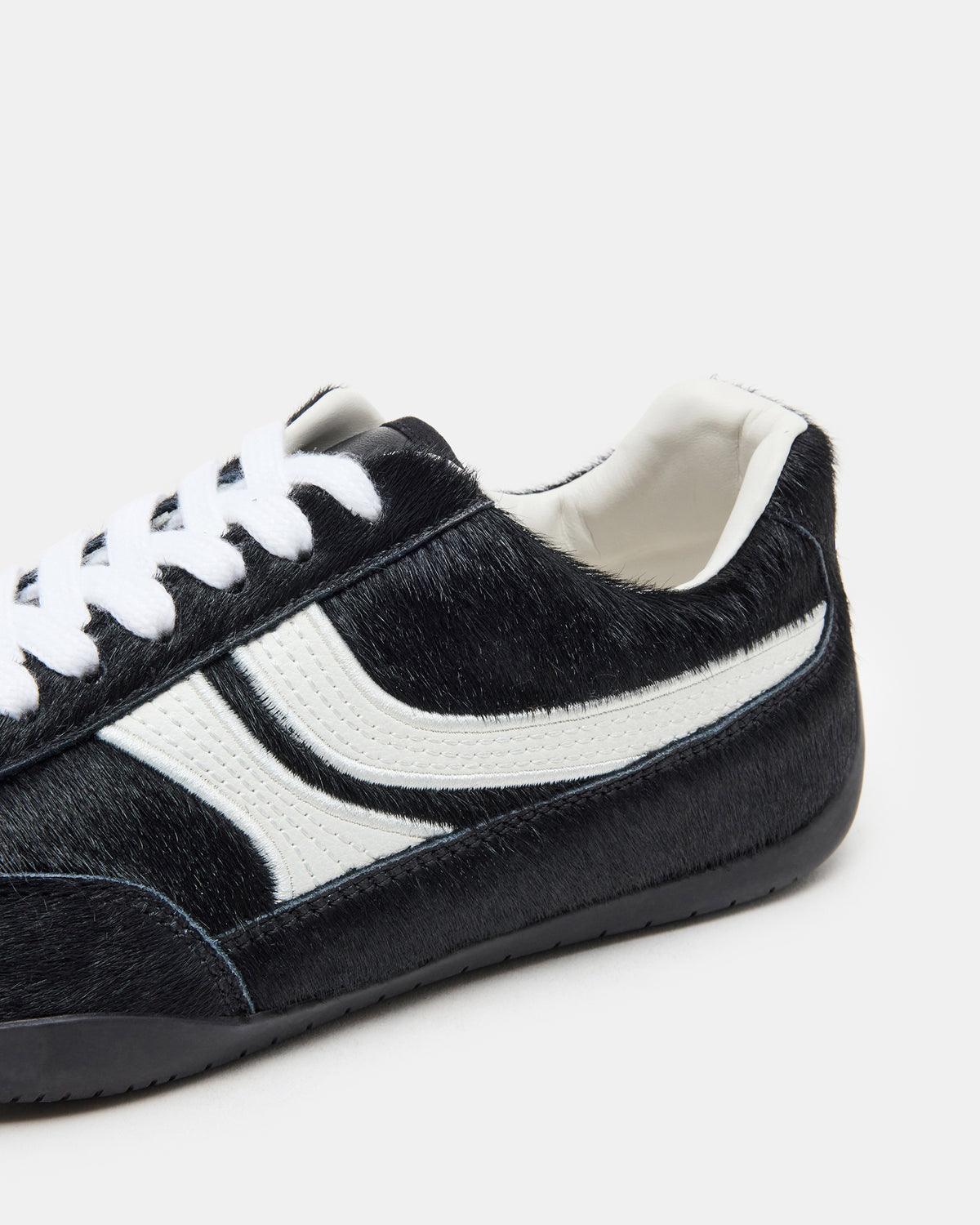 DOBSON Black Multi Women's Low-Top Lace-Up Sneaker | Steve Madden