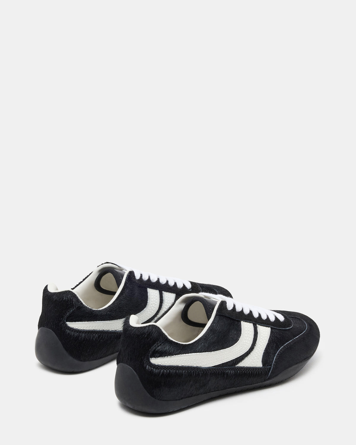 DOBSON Black Multi Women's Low-Top Lace-Up Sneaker | Steve Madden