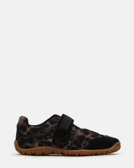 AGILITY Leopard Velcro Women's Mary Jane Low-Top Sneaker | Steve Madden