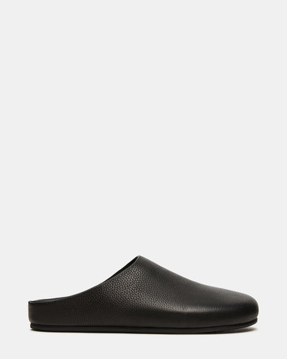 FERN Black Leather Mule Slip-On Round-Toe Women's Flat | Steve Madden