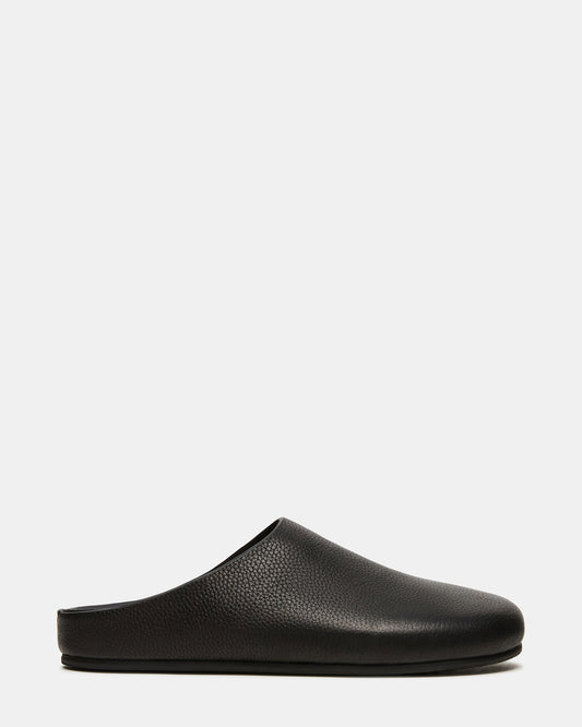 FERN Black Leather Mule Slip-On Round-Toe Women's Flat | Steve Madden