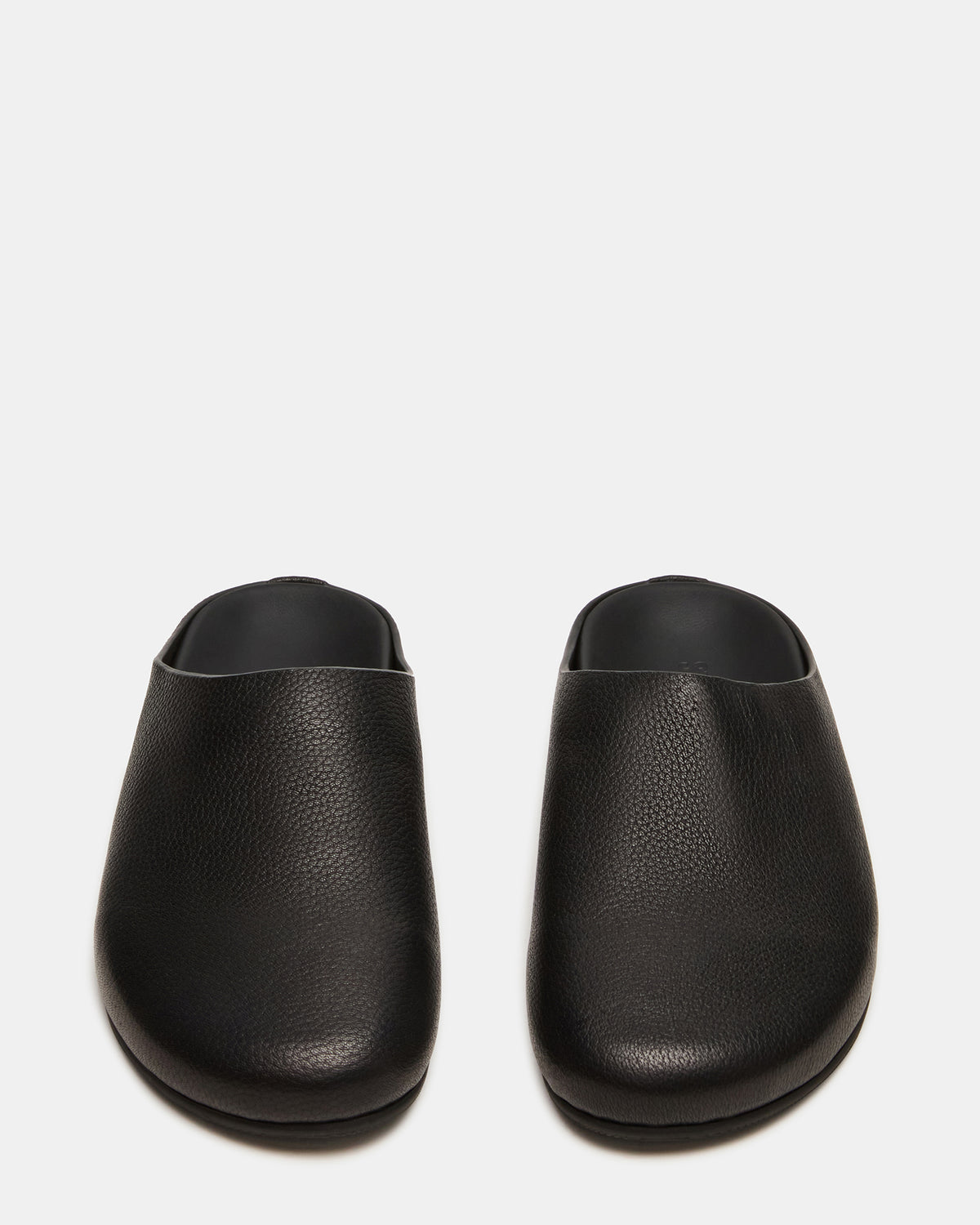 FERN Black Leather Mule Slip-On Round-Toe Women's Flat | Steve Madden