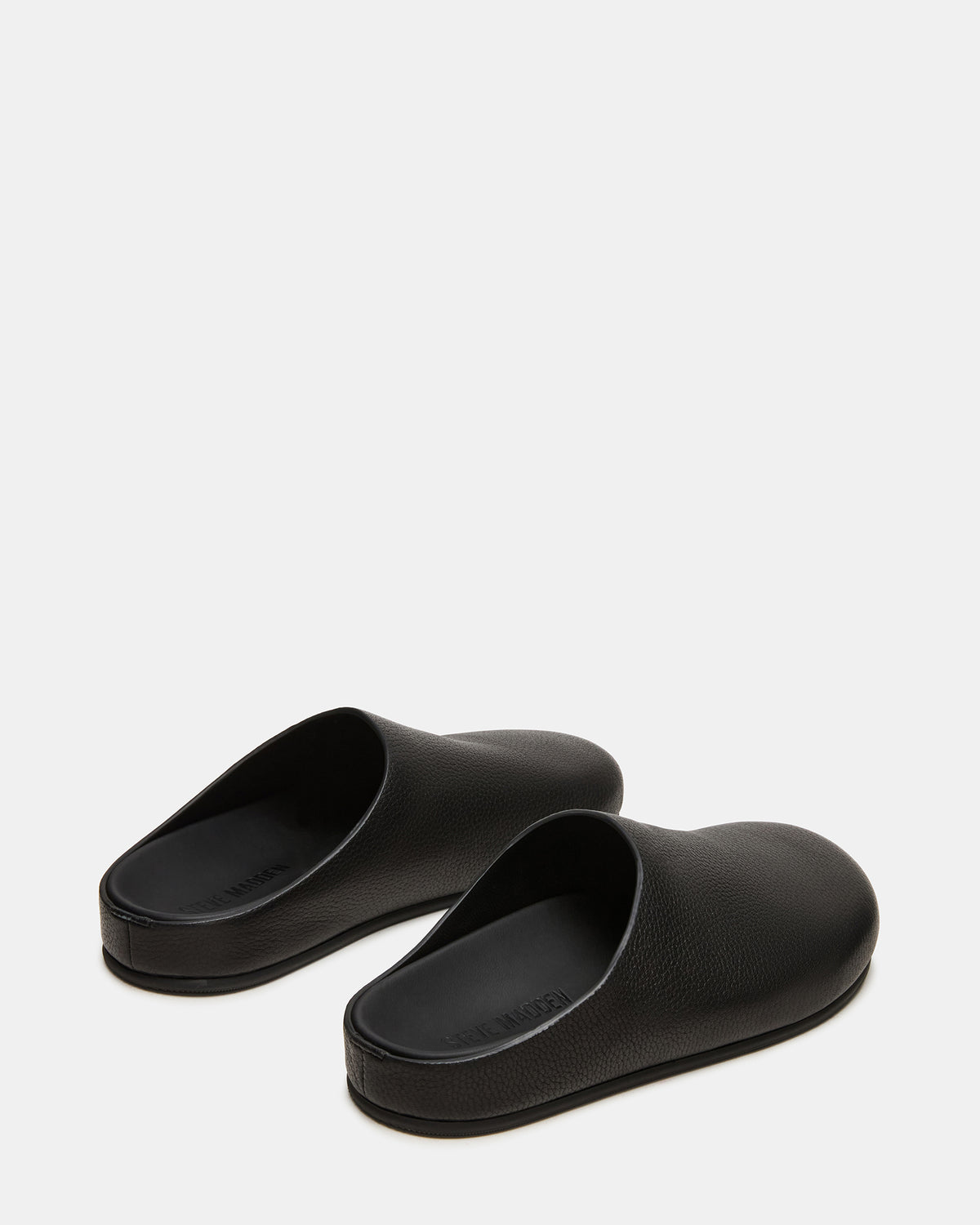 FERN Black Leather Mule Slip-On Round-Toe Women's Flat | Steve Madden
