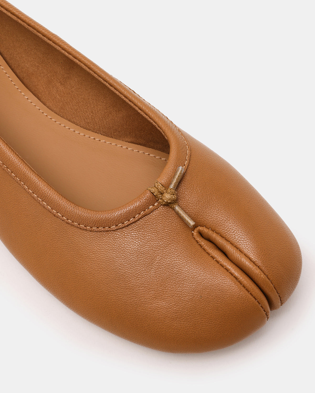 CALICO Tan Leather Split Toe Tabi Women's Ballet Flat | Steve Madden