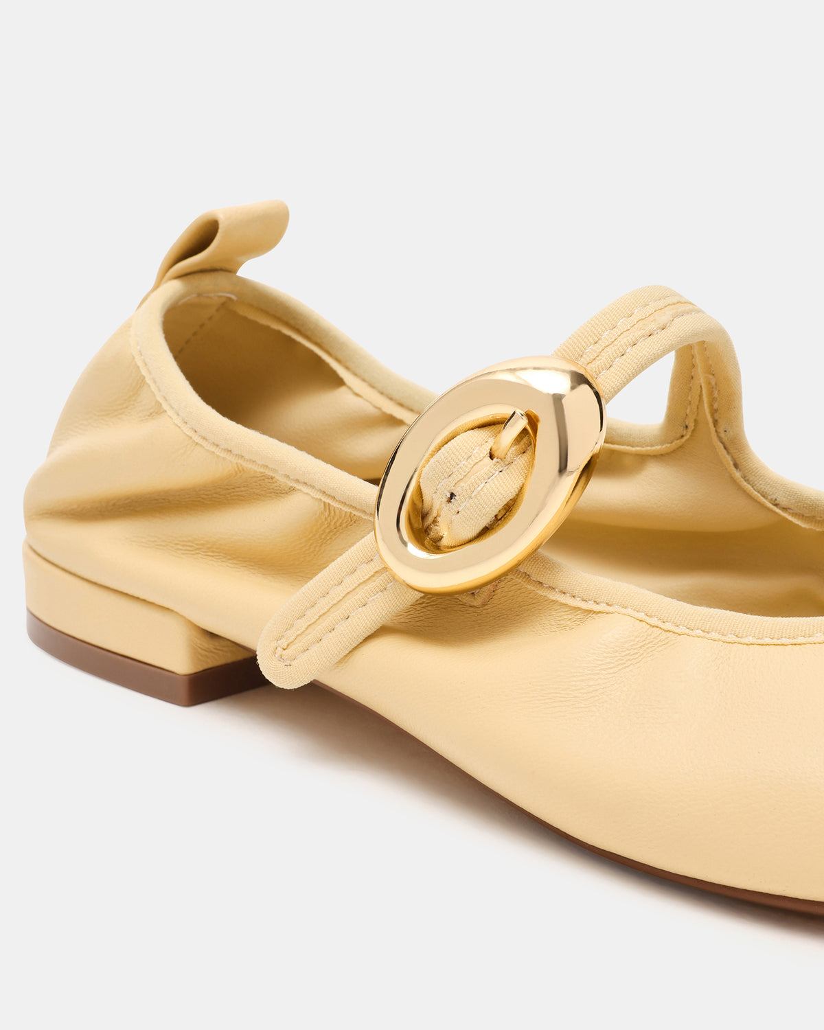 DAFFIA Butter Leather Mary Jane Gold-Detail Buckle Ballet Women's Flat | Steve Madden