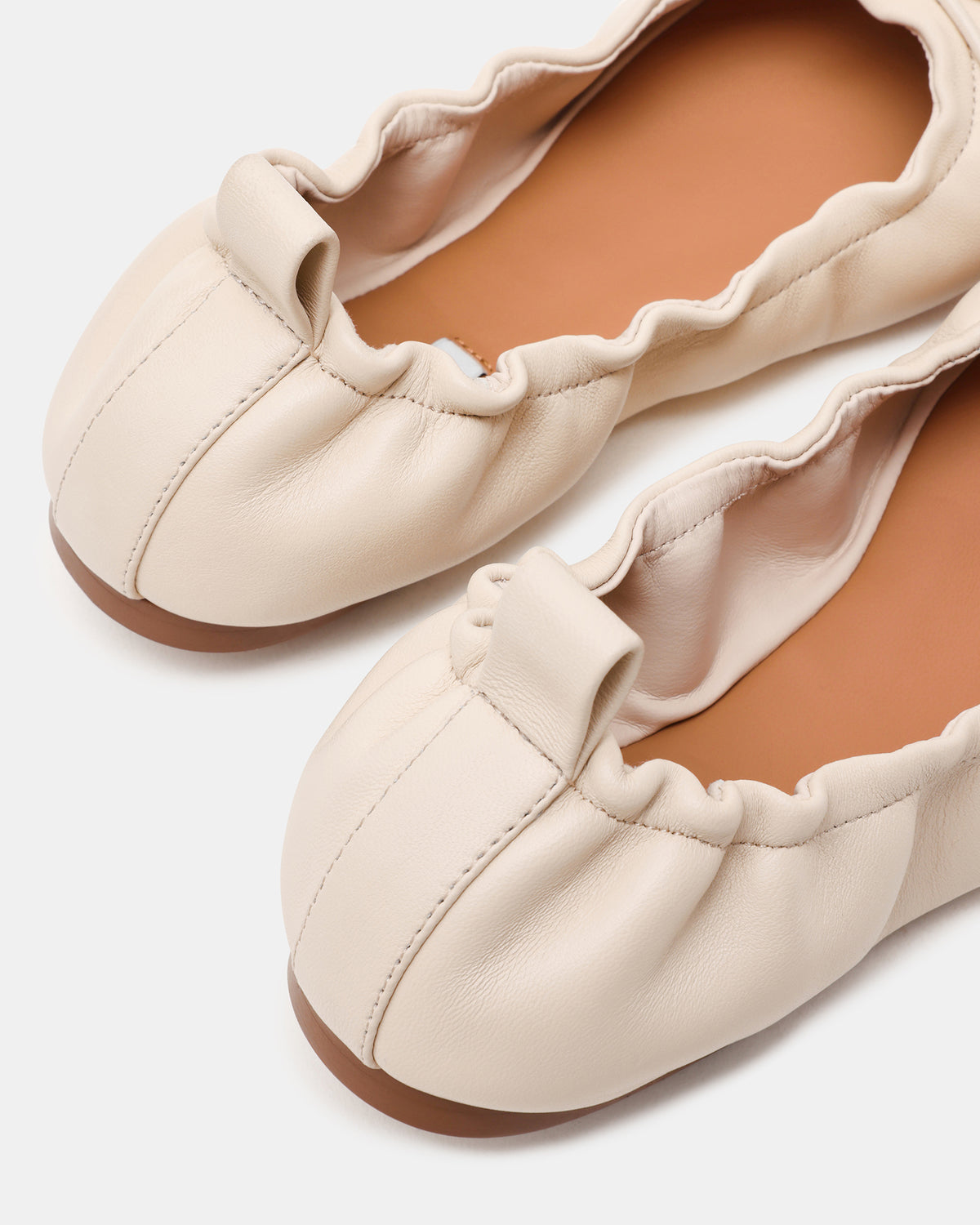 LANTI Bone Leather Bow Round-Toe Women's Flat | Steve Madden