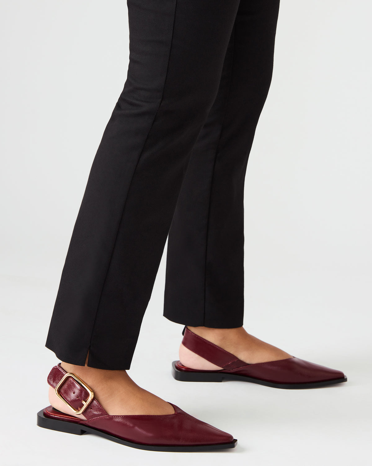 SHAY Denim Fabric Pointed-Toe Slingback Ballet Women's Flat | Steve Madden