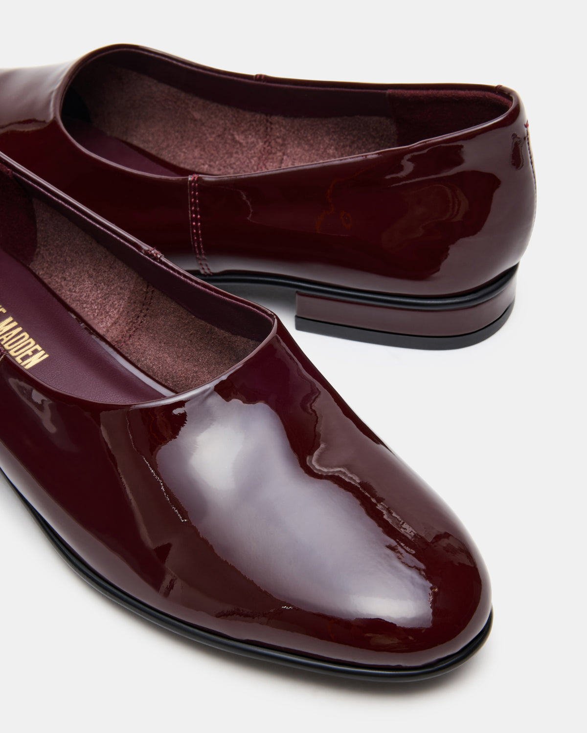 RANDALL Burgundy Patent Ballet Women's Flat | Steve Madden