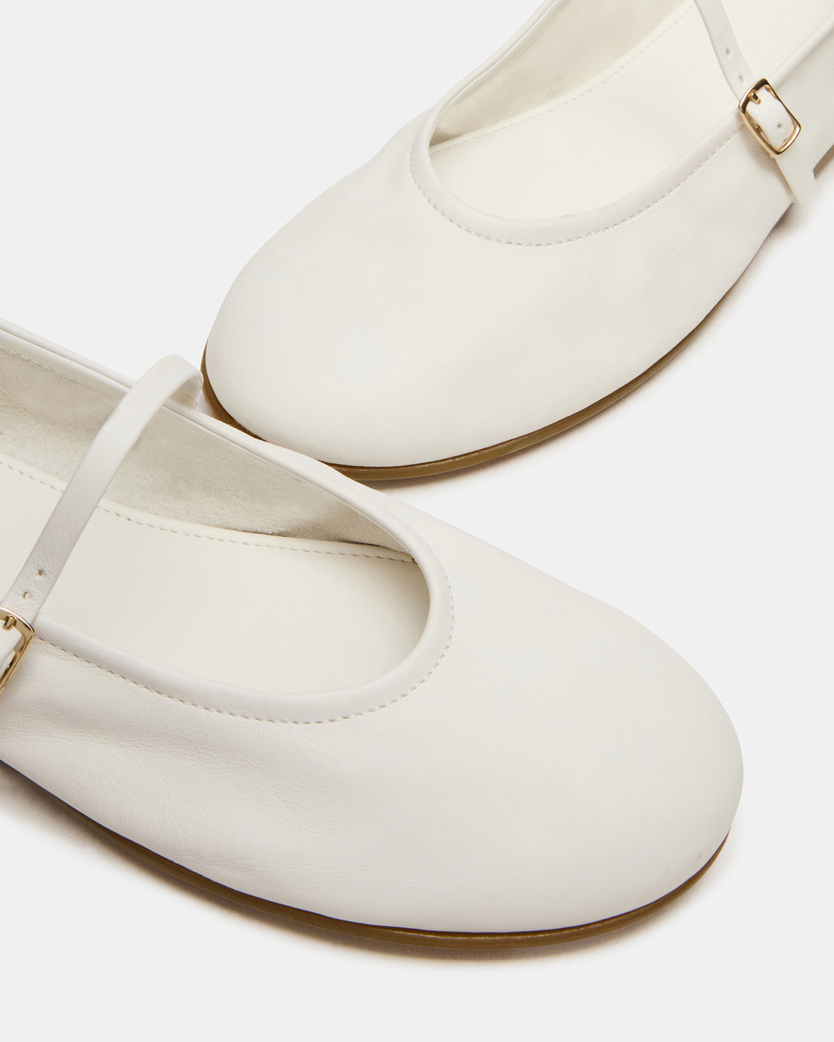 BESETTE Bone Leather Mary Jane Ballet Women's Flat | Steve Madden
