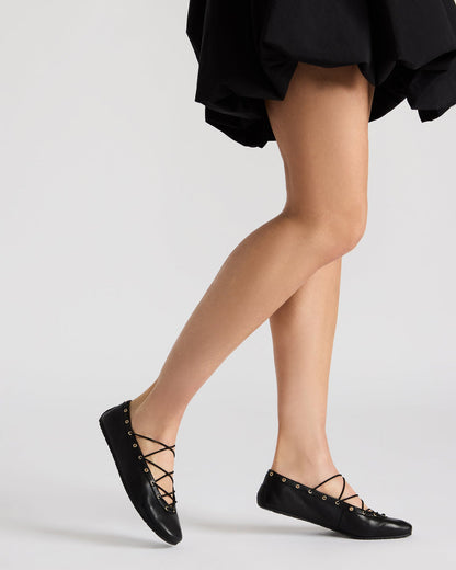 POINTE Black Leather Women's Ballet Square-Toe Flat | Steve Madden