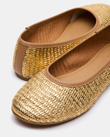 MERLOT Gold Raffia Ballet Women's Flat | Steve Madden