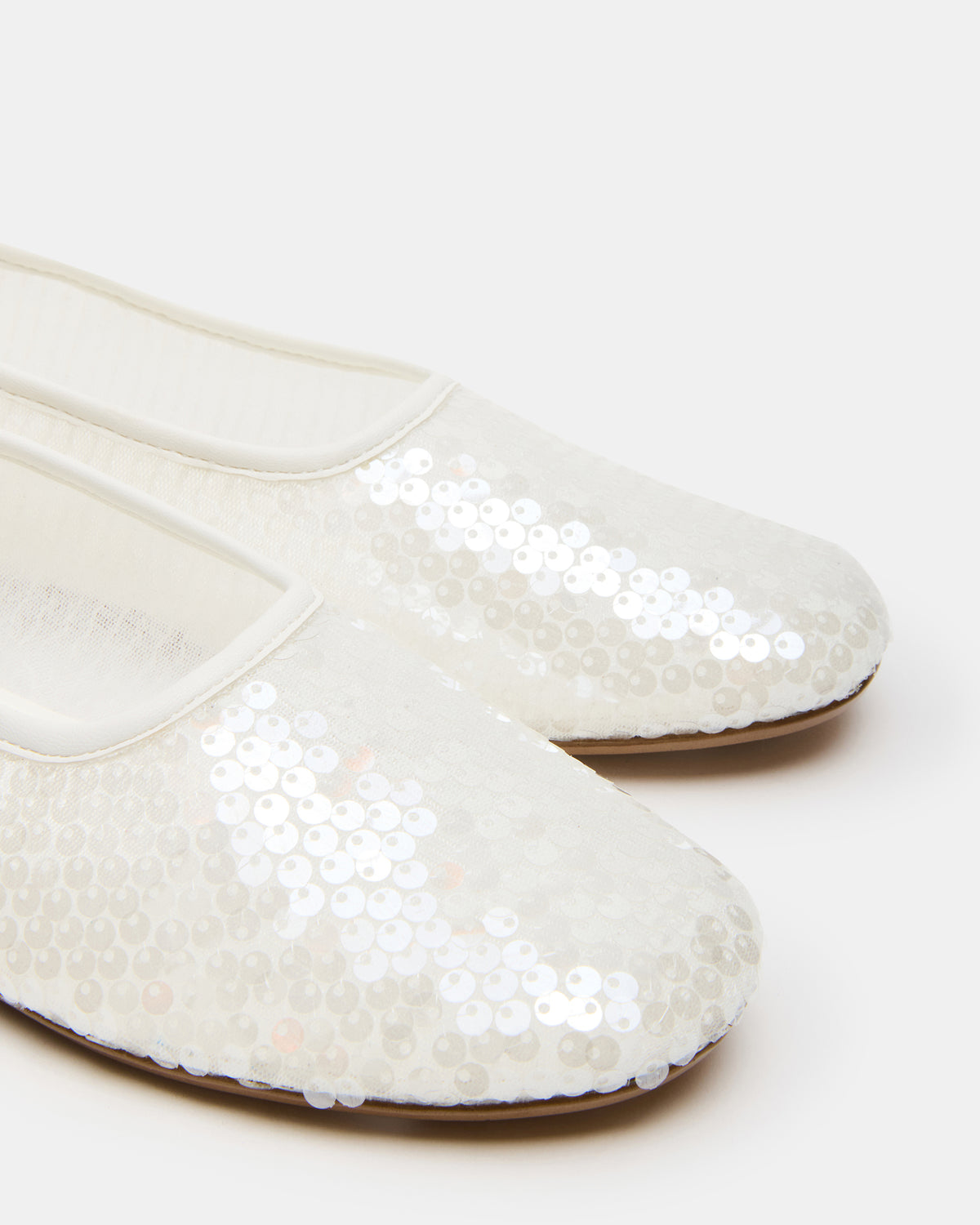 GARCELLE White Sequin Women's Ballet Flats | Steve Madden