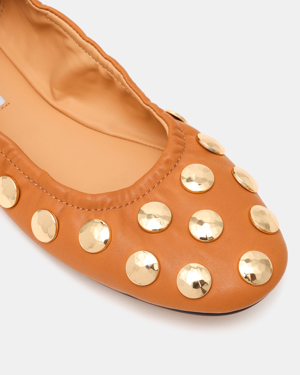 LANTA Tan Leather Studded Gold-Detail Round-Toe Women's Flat | Steve Madden