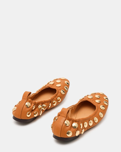 LANTA Tan Leather Studded Gold-Detail Round-Toe Women's Flat | Steve Madden