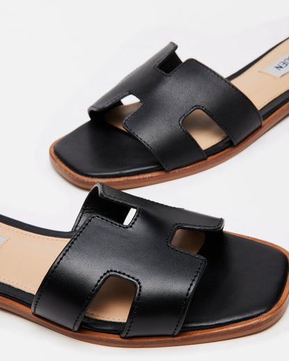 HADYN Black Leather Sandal | Women's Designer Sandals | Steve Madden