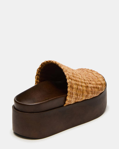 ARWEN Natural Raffia Platform Footbed Slide Chunky Women's Sandal | Steve Madden