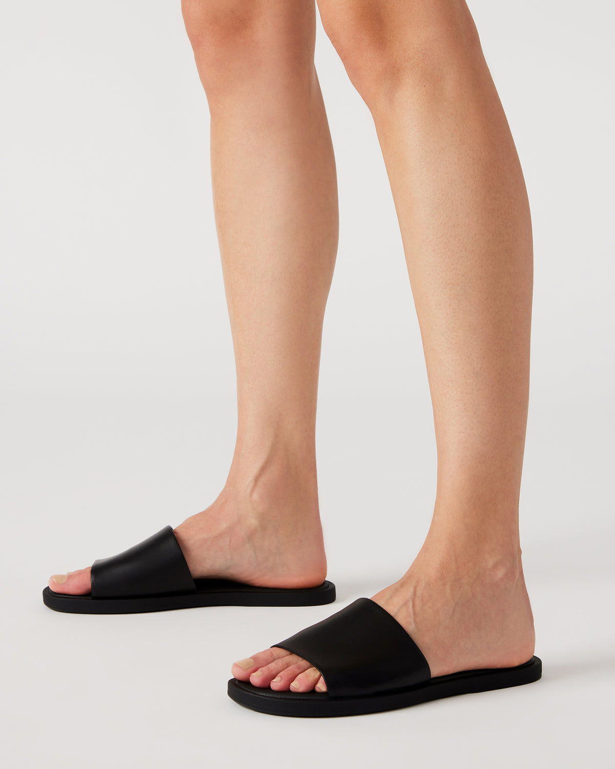 KAYA Black Leather Slide Sandal | Women's Sandals | Steve Madden