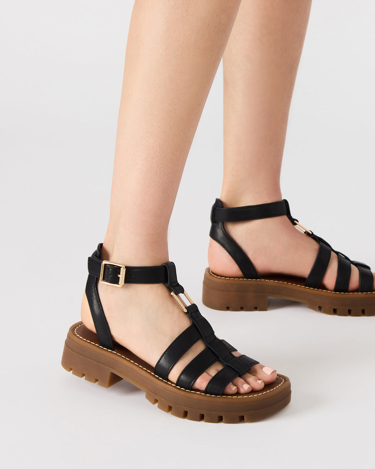 JARELLI Black Leather Strappy Platform Women's Sandal | Steve Madden