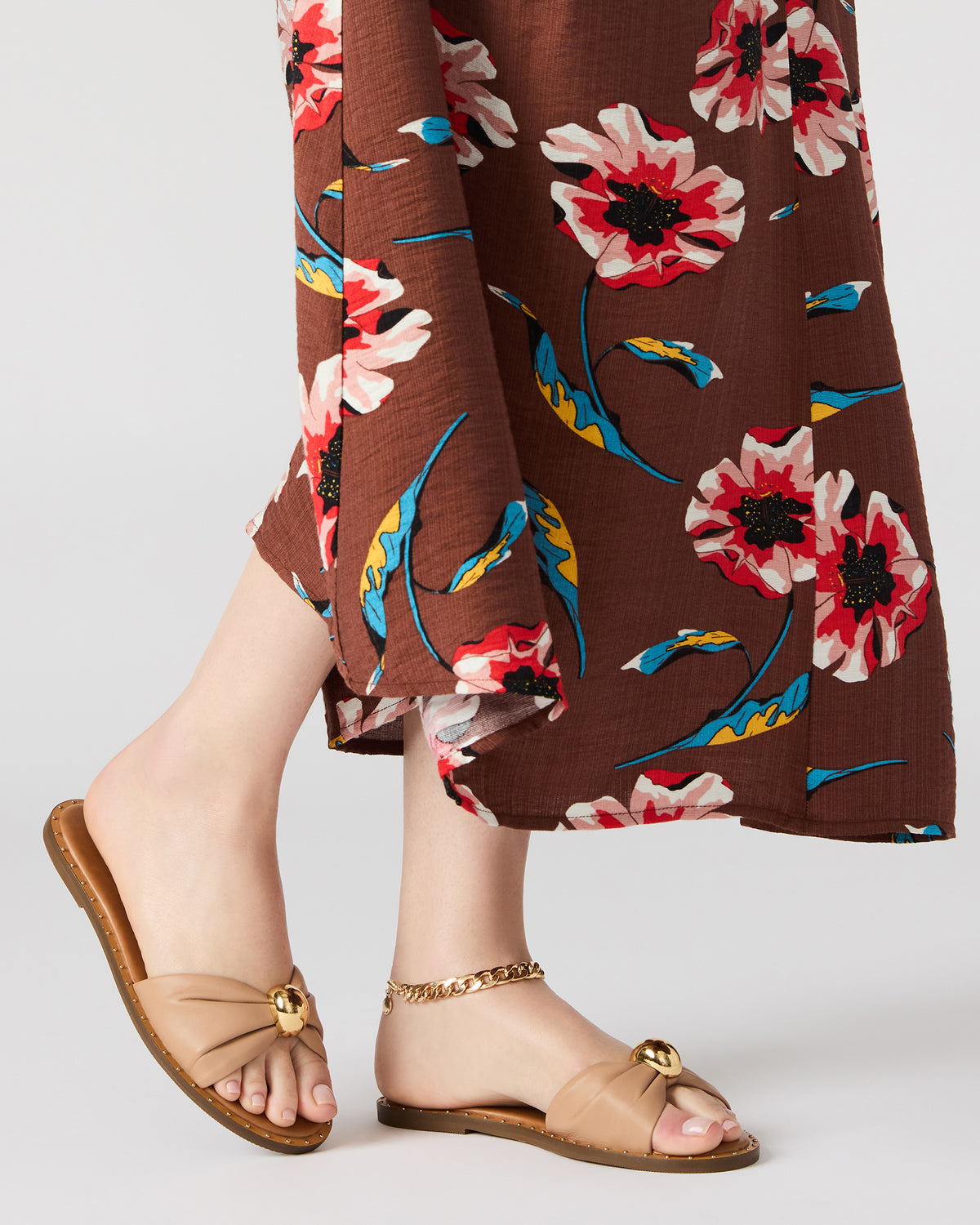 DIPSY Tan Leather Slide Rounded Toe Women's Sandal | Steve Madden