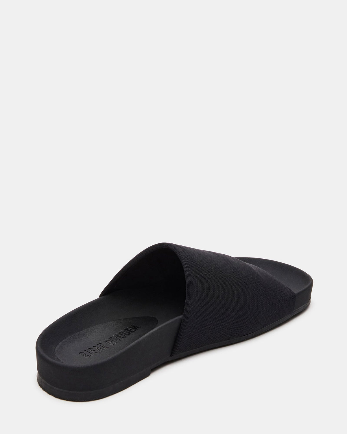 SANSA Black Flatform Footbed Slide Women's Sandal | Steve Madden