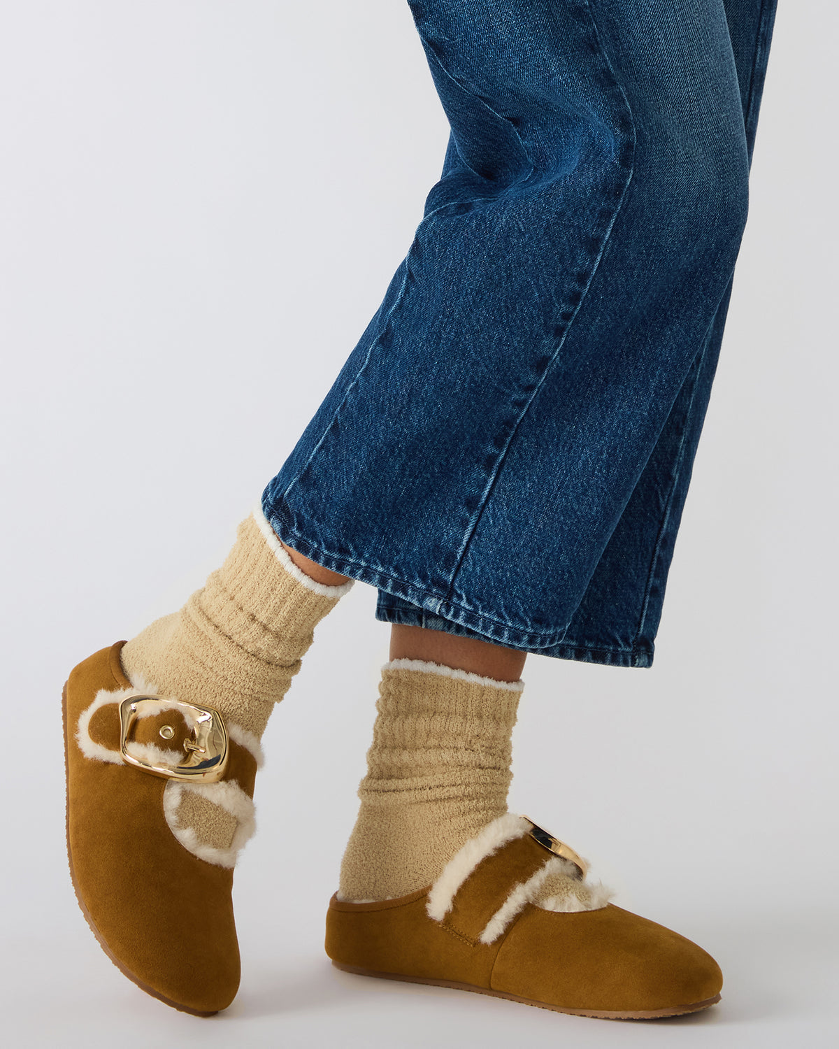 CLOUDY Chestnut Slip-On Mule Mary Jane Faux Fur Women's Flat | Steve Madden