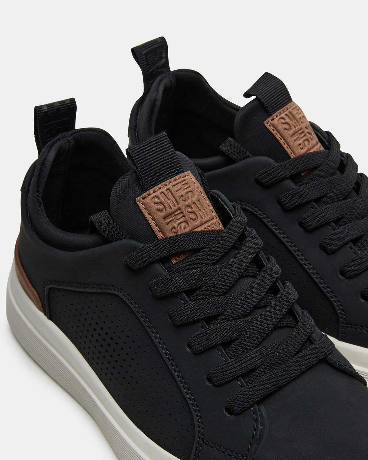Kids' OASYS Black Boys' Low-Top Lace-Up Sneakers | Steve Madden