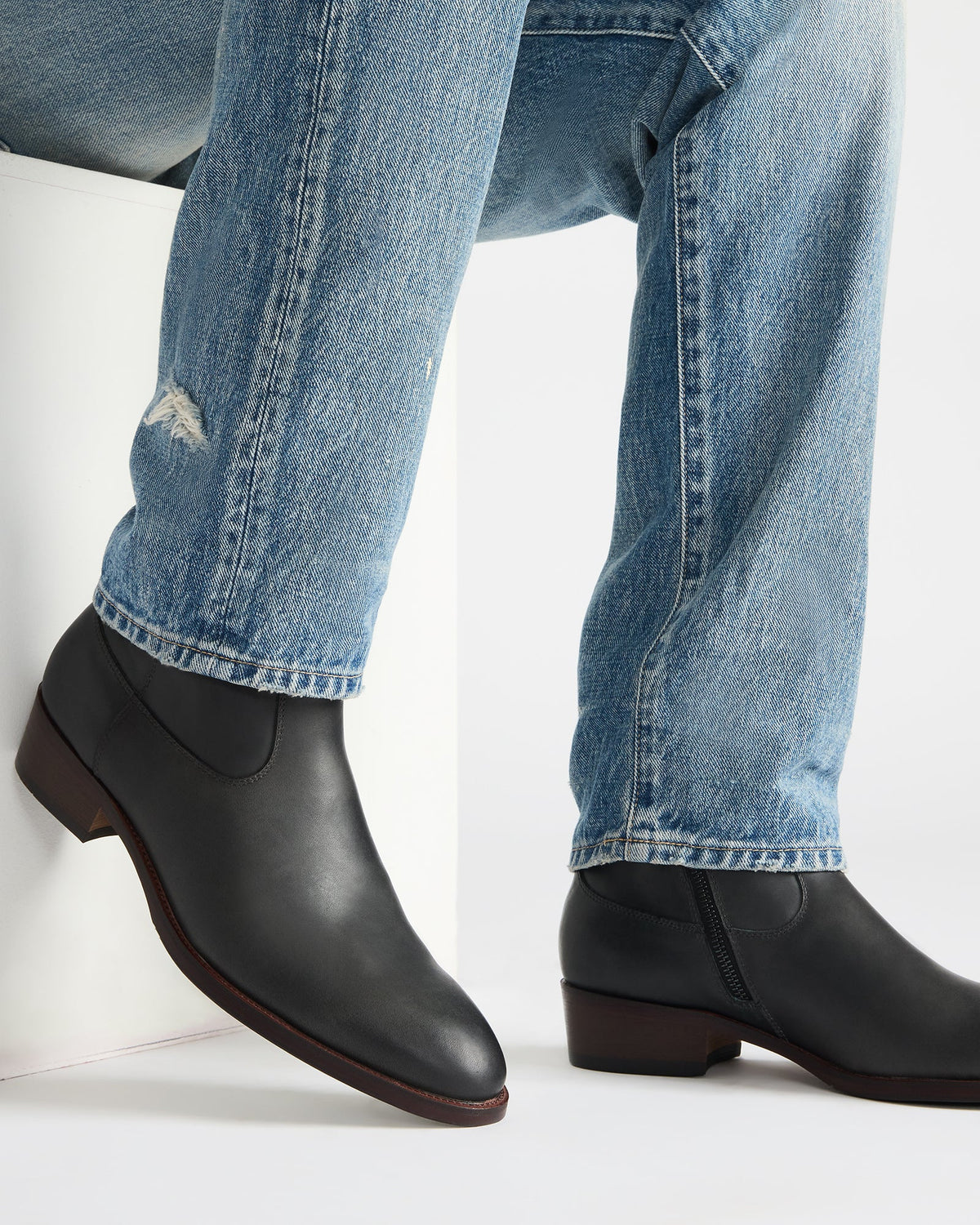 HENDRIK Black Leather Men's Ankle Boot | Steve Madden
