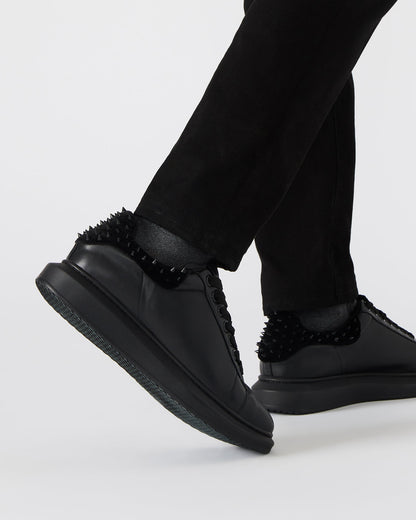 FROSTING Black Velvet Men's Low-Top Lace-Up Sneaker | Steve Madden