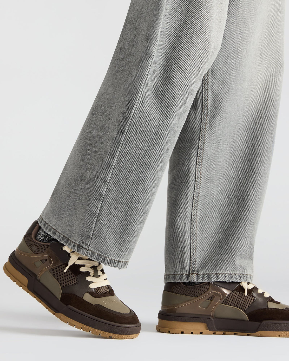 SANCHEZ Brown Multi Low-Top Lace-Up Men's Sneaker | Steve Madden